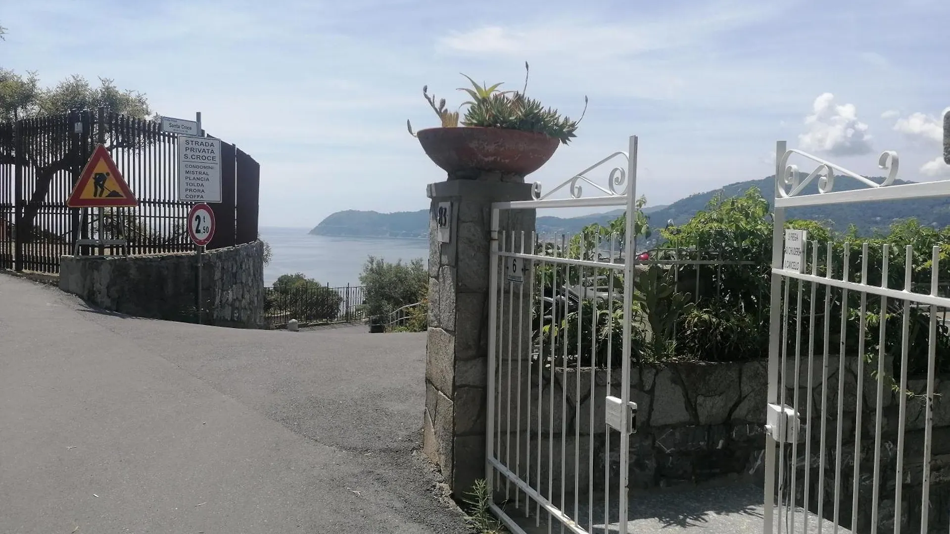 別荘 Casa Vacanze Alassio Con Vista Panoramica イタリア